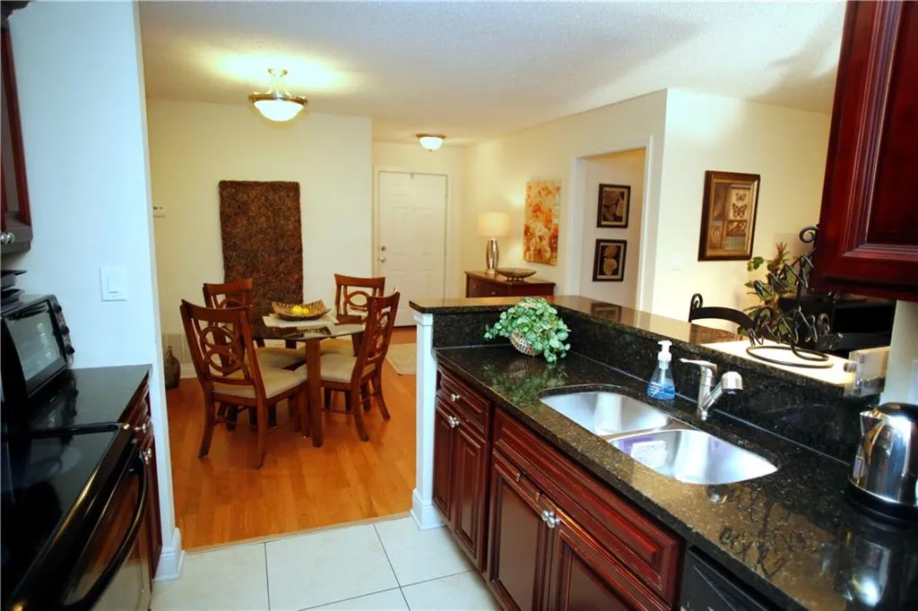 5204 Santa Fe Parkway Unit 5204, Atlanta, Georgia 30350, 2 Bedrooms Bedrooms, ,2 BathroomsBathrooms,Residential,Sold,5204 Santa Fe Parkway Unit 5204,6022731