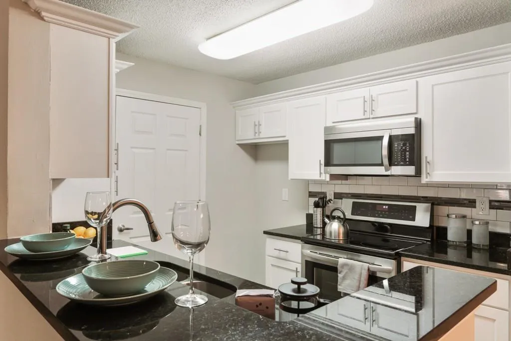 6108 Santa Fe Parkway Unit 6108, Sandy Springs, Georgia 30350, 2 Bedrooms Bedrooms, ,2 BathroomsBathrooms,Residential,Sold,6108 Santa Fe Parkway Unit 6108,6115111