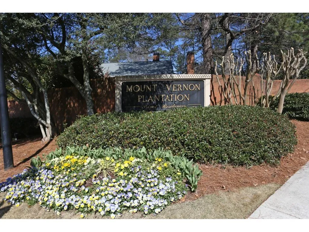 59 Mount Vernon Circle Unit 59, Atlanta, Georgia 30338, 3 Bedrooms Bedrooms, ,2 BathroomsBathrooms,Residential,Sold,59 Mount Vernon Circle Unit 59,5819516