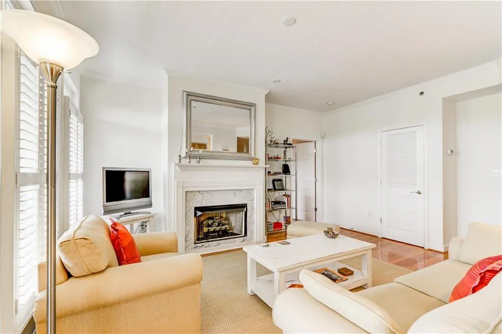 50 Biscayne Drive Nw Unit 4103, Atlanta, Georgia 30309, 2 Bedrooms Bedrooms, ,2 BathroomsBathrooms,Residential,Sold,50 Biscayne Drive Nw Unit 4103,5852466