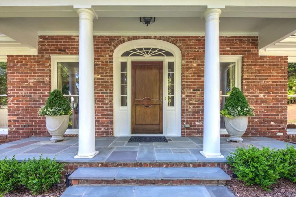 3845 Parian Ridge Nw, Atlanta, Georgia 30327, 4 Bedrooms Bedrooms, ,4 BathroomsBathrooms,Residential,Sold,3845 Parian Ridge Nw,7569107