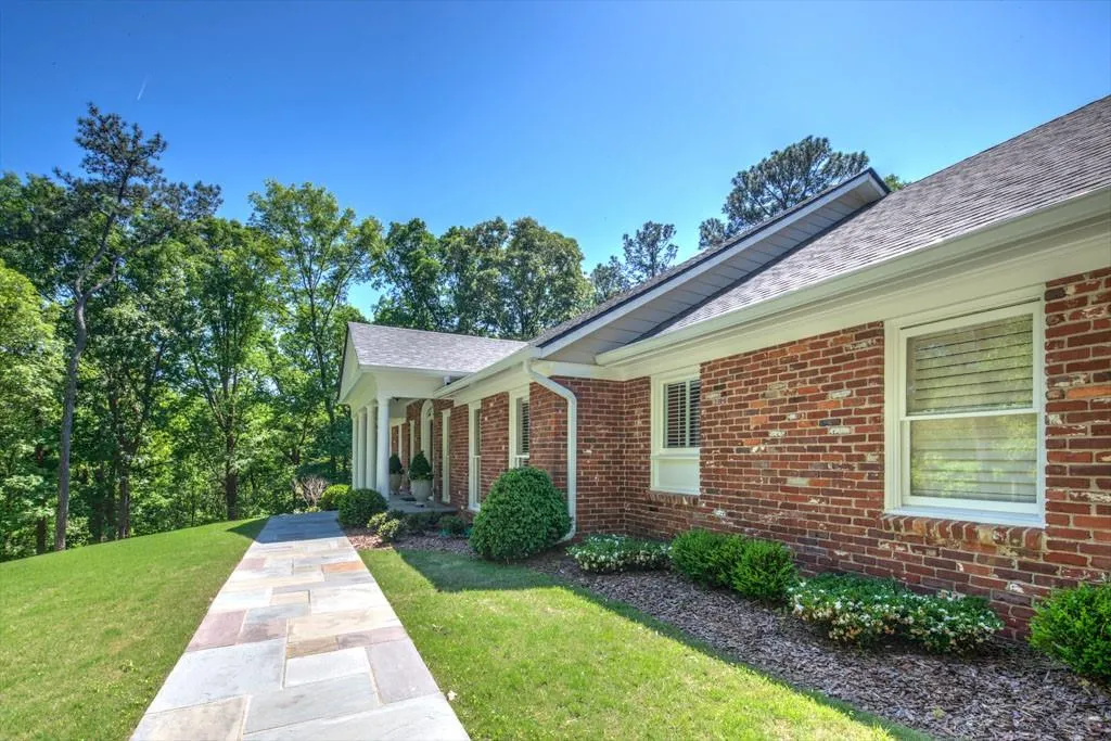 3845 Parian Ridge Nw, Atlanta, Georgia 30327, 4 Bedrooms Bedrooms, ,4 BathroomsBathrooms,Residential,Sold,3845 Parian Ridge Nw,7569107