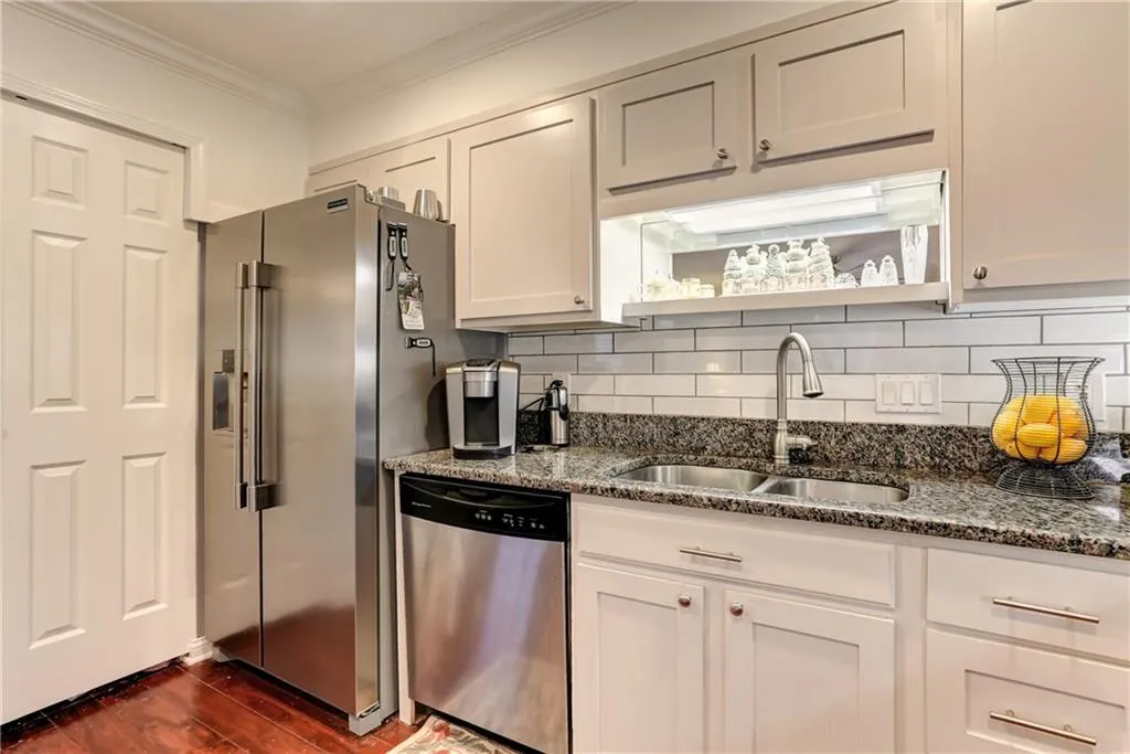 463 The North Chace, Sandy Springs, Georgia 30328, 4 Bedrooms Bedrooms, ,2 BathroomsBathrooms,Residential,Sold,463 The North Chace,6843617