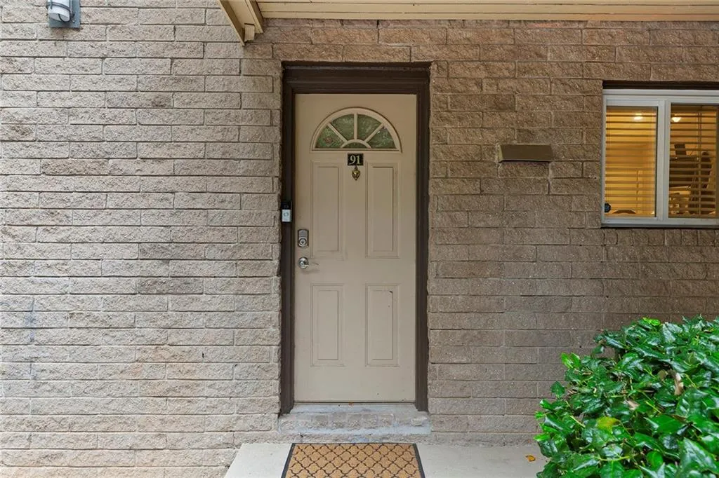 346 Carpenter Drive Unit 91, Sandy Springs, Georgia 30328, 2 Bedrooms Bedrooms, ,2 BathroomsBathrooms,Residential,Sold,346 Carpenter Drive Unit 91,7134513