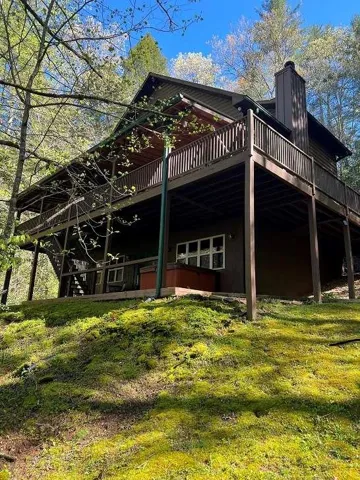 266 Gates Club Road, Ellijay, Georgia 30540