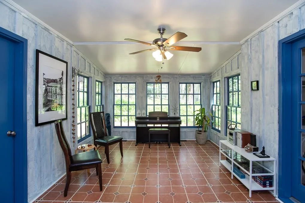 325 Westerhall Court, Atlanta, Georgia 30328, 3 Bedrooms Bedrooms, ,2 BathroomsBathrooms,Residential,Sold,325 Westerhall Court,5671785