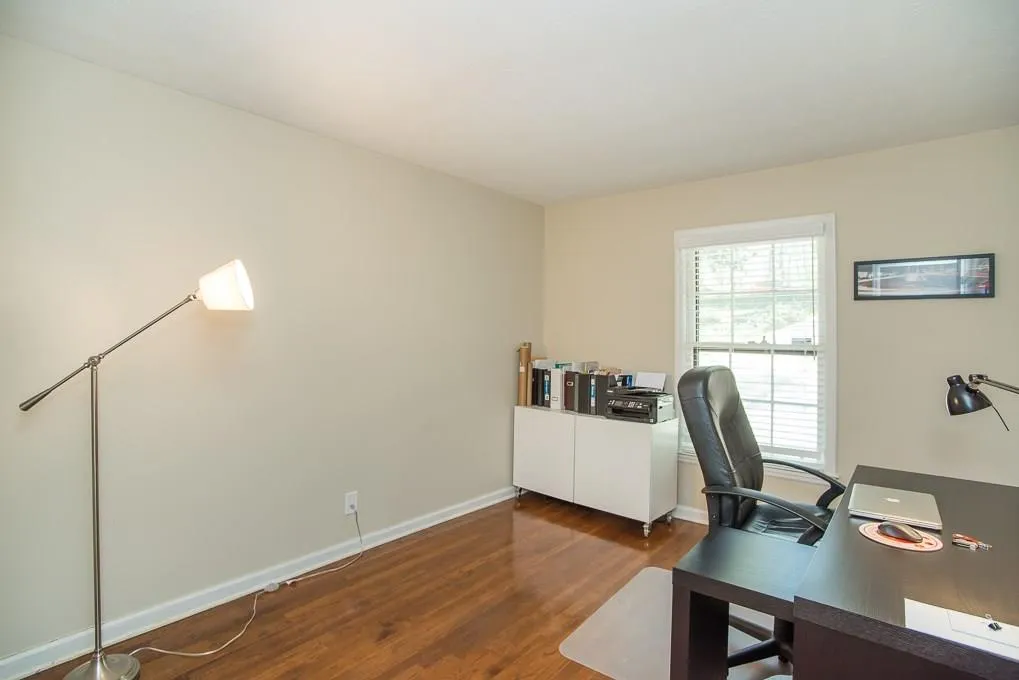 325 Westerhall Court, Atlanta, Georgia 30328, 3 Bedrooms Bedrooms, ,2 BathroomsBathrooms,Residential,Sold,325 Westerhall Court,5671785