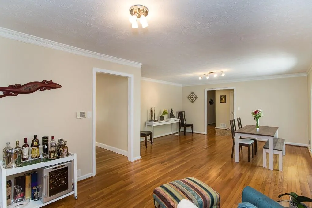 325 Westerhall Court, Atlanta, Georgia 30328, 3 Bedrooms Bedrooms, ,2 BathroomsBathrooms,Residential,Sold,325 Westerhall Court,5671785