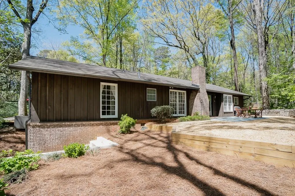 325 Westerhall Court, Atlanta, Georgia 30328, 3 Bedrooms Bedrooms, ,2 BathroomsBathrooms,Residential,Sold,325 Westerhall Court,5671785