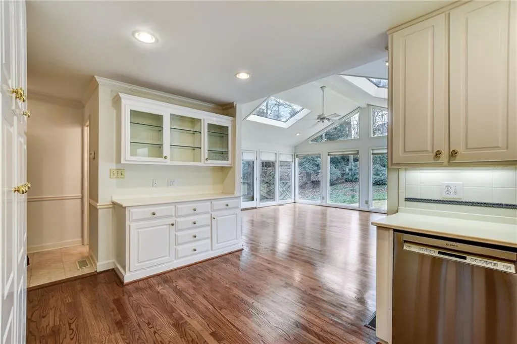 150 Overton Drive, Sandy Springs, Georgia 30342, 4 Bedrooms Bedrooms, ,2 BathroomsBathrooms,Residential,Sold,150 Overton Drive,6848262