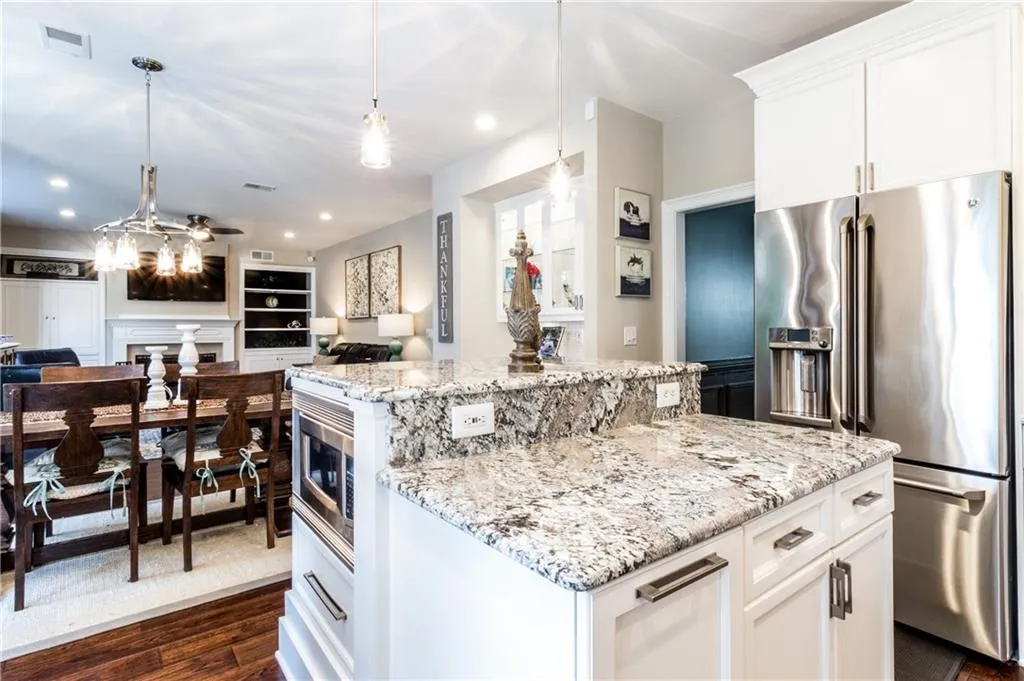 6420 Glen Oaks Lane, Sandy Springs, Georgia 30328, 4 Bedrooms Bedrooms, ,4 BathroomsBathrooms,Residential,Sold,6420 Glen Oaks Lane,6079684