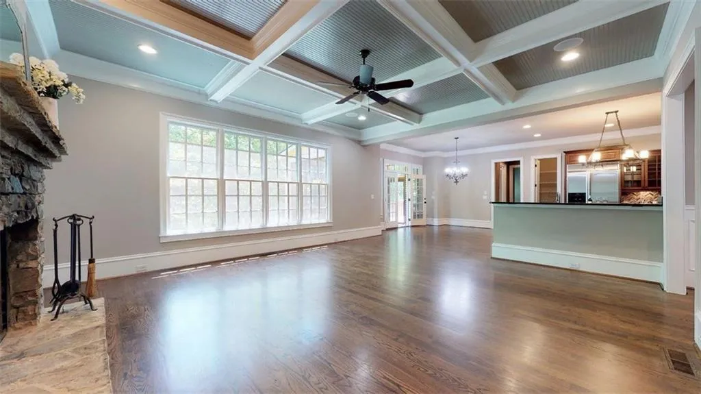 4585 Peachtree Dunwoody Road, Sandy Springs, Georgia 30342, 5 Bedrooms Bedrooms, ,4 BathroomsBathrooms,Residential,Sold,4585 Peachtree Dunwoody Road,6878417