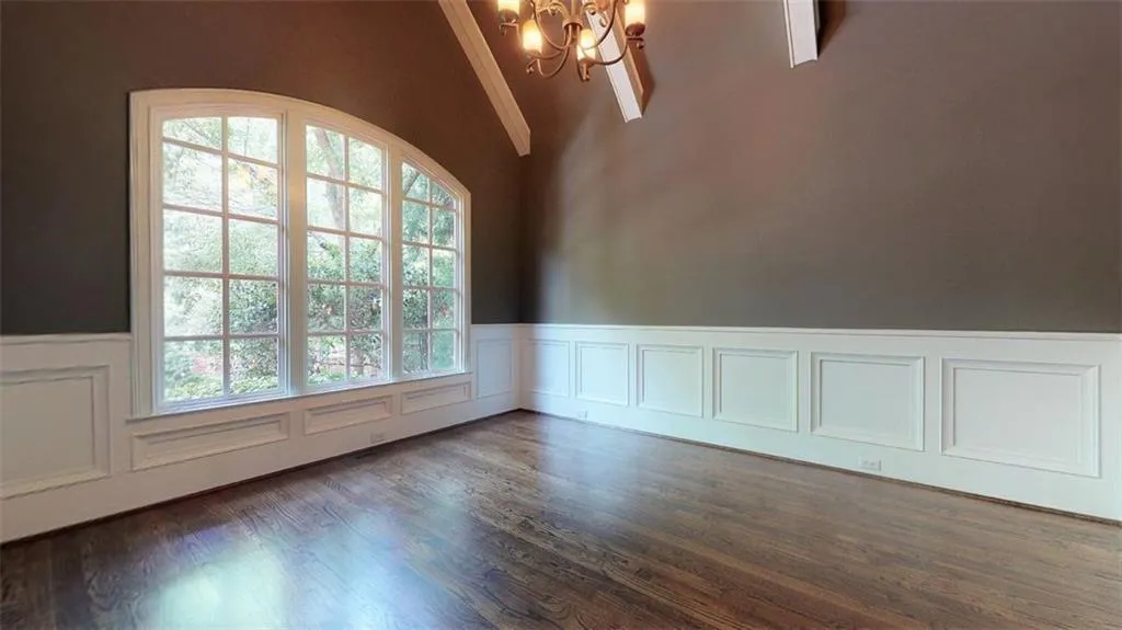 4585 Peachtree Dunwoody Road, Sandy Springs, Georgia 30342, 5 Bedrooms Bedrooms, ,4 BathroomsBathrooms,Residential,Sold,4585 Peachtree Dunwoody Road,6878417