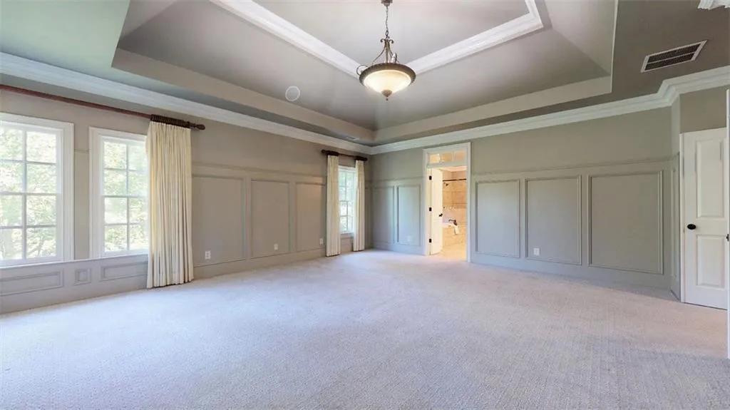 4585 Peachtree Dunwoody Road, Sandy Springs, Georgia 30342, 5 Bedrooms Bedrooms, ,4 BathroomsBathrooms,Residential,Sold,4585 Peachtree Dunwoody Road,6878417