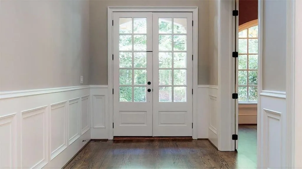 4585 Peachtree Dunwoody Road, Sandy Springs, Georgia 30342, 5 Bedrooms Bedrooms, ,4 BathroomsBathrooms,Residential,Sold,4585 Peachtree Dunwoody Road,6878417