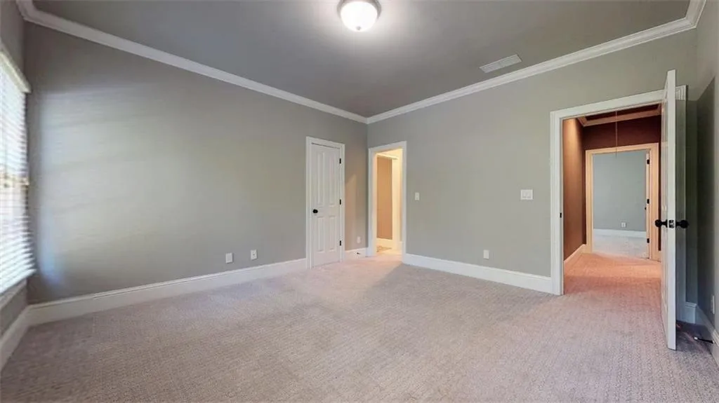 4585 Peachtree Dunwoody Road, Sandy Springs, Georgia 30342, 5 Bedrooms Bedrooms, ,4 BathroomsBathrooms,Residential,Sold,4585 Peachtree Dunwoody Road,6878417