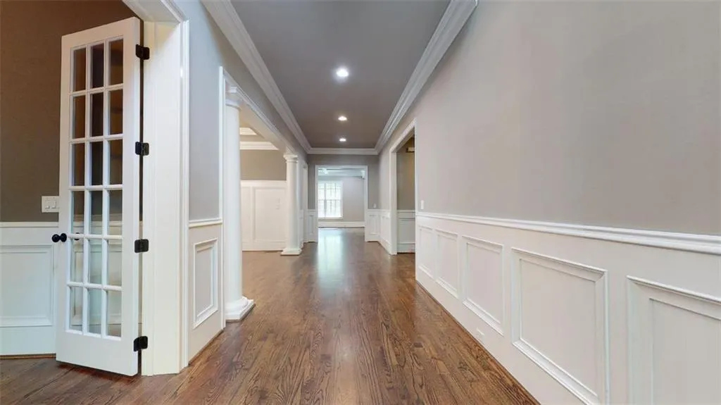 4585 Peachtree Dunwoody Road, Sandy Springs, Georgia 30342, 5 Bedrooms Bedrooms, ,4 BathroomsBathrooms,Residential,Sold,4585 Peachtree Dunwoody Road,6878417