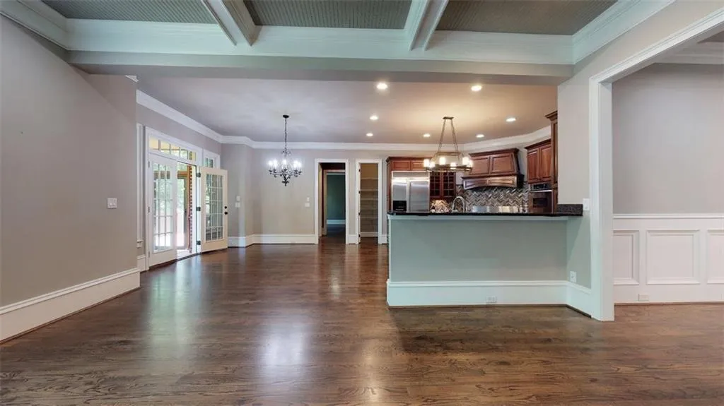 4585 Peachtree Dunwoody Road, Sandy Springs, Georgia 30342, 5 Bedrooms Bedrooms, ,4 BathroomsBathrooms,Residential,Sold,4585 Peachtree Dunwoody Road,6878417