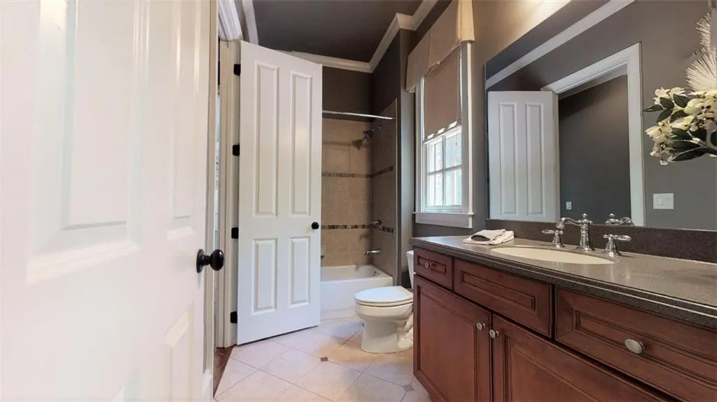 4585 Peachtree Dunwoody Road, Sandy Springs, Georgia 30342, 5 Bedrooms Bedrooms, ,4 BathroomsBathrooms,Residential,Sold,4585 Peachtree Dunwoody Road,6878417