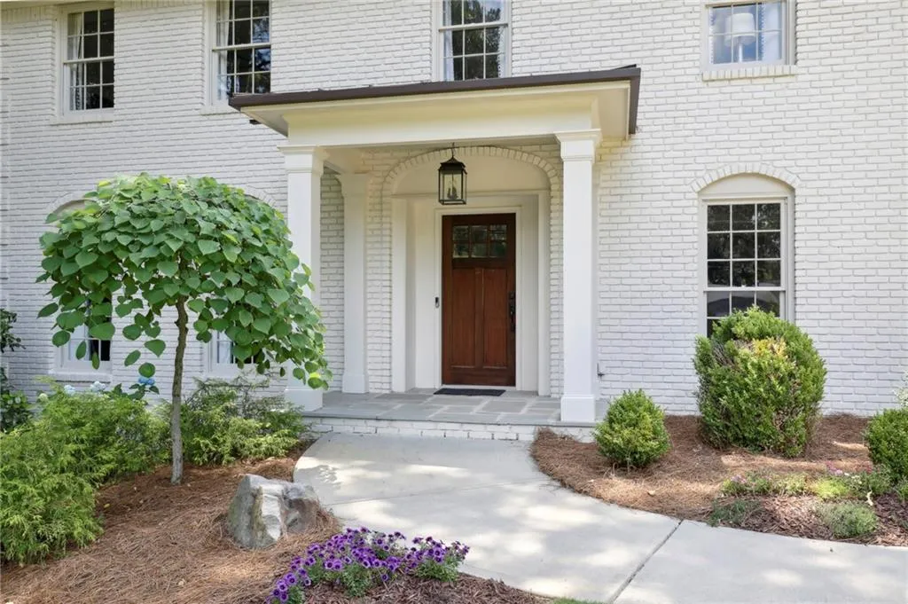 800 Overhill Court, Sandy Springs, Georgia 30328, 5 Bedrooms Bedrooms, ,4 BathroomsBathrooms,Residential,Sold,800 Overhill Court,7058718 800 Overhill Court, Sandy Springs, Georgia 30328, 5 Bedrooms Bedrooms, ,4 BathroomsBathrooms,Residential,Sold,800 Overhill Court,7058718