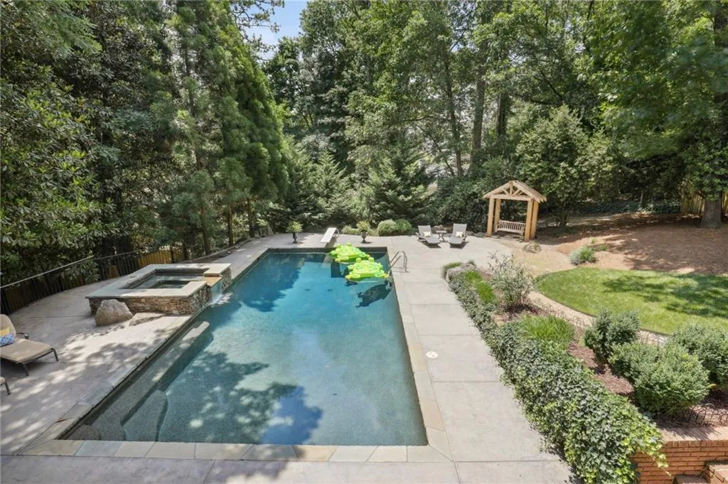800 Overhill Court, Sandy Springs, Georgia 30328, 5 Bedrooms Bedrooms, ,4 BathroomsBathrooms,Residential,Sold,800 Overhill Court,7058718 800 Overhill Court, Sandy Springs, Georgia 30328, 5 Bedrooms Bedrooms, ,4 BathroomsBathrooms,Residential,Sold,800 Overhill Court,7058718