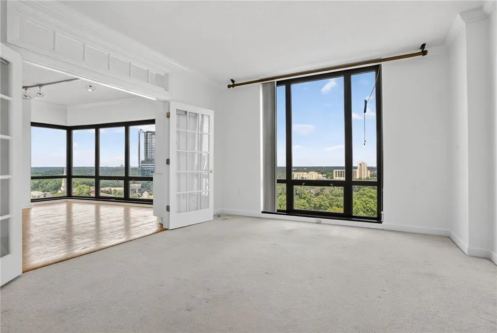 3475 Oak Valley Road Ne Unit 2350, Atlanta, Georgia 30326, 2 Bedrooms Bedrooms, ,2 BathroomsBathrooms,Residential,For Sale,3475 Oak Valley Road Ne Unit 2350,7627440
