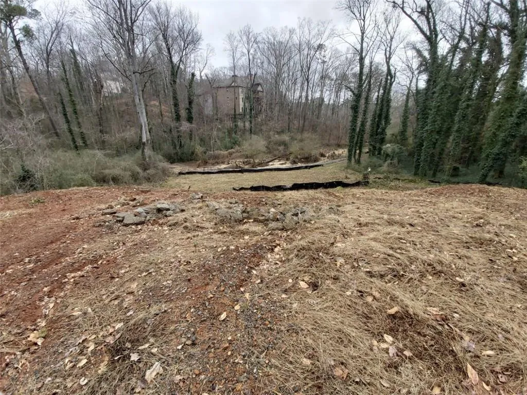 300 Mark Trail, Atlanta, Georgia 30328, 6 Bedrooms Bedrooms, ,5 BathroomsBathrooms,Residential,Sold,300 Mark Trail,6875928
