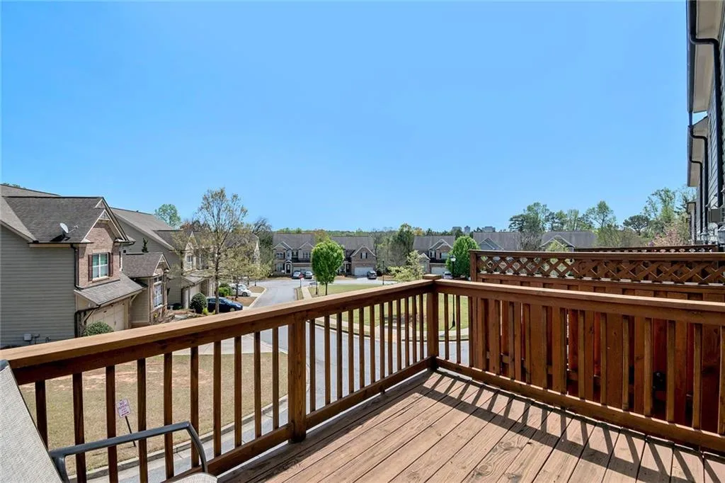 7620 Stoneridge Drive, Atlanta, Georgia 30328, 3 Bedrooms Bedrooms, ,3 BathroomsBathrooms,Residential,Sold,7620 Stoneridge Drive,7552292