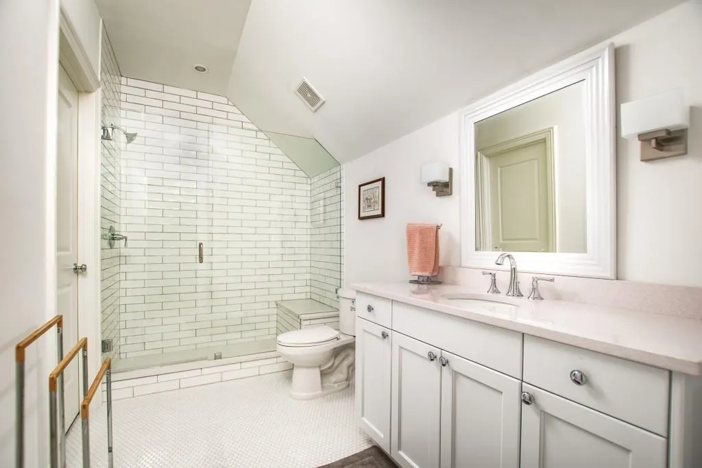 85 Maryeanna Drive, Sandy Springs, Georgia 30342, 6 Bedrooms Bedrooms, ,6 BathroomsBathrooms,Residential,Sold,85 Maryeanna Drive,6539166