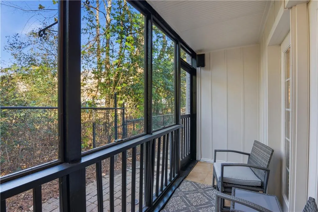 311 Peachtree Hills Avenue Ne Unit 7b, Atlanta, Georgia 30305, 2 Bedrooms Bedrooms, ,1 BathroomBathrooms,Residential,For Sale,311 Peachtree Hills Avenue Ne Unit 7b,7691498