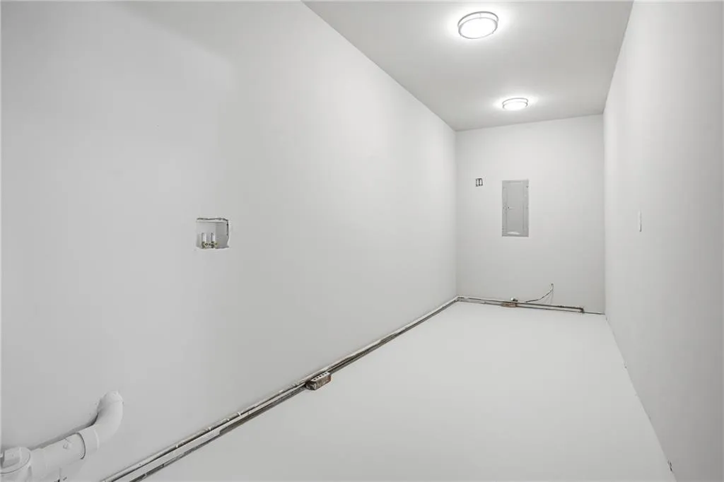 Unfurnished room with electric panel