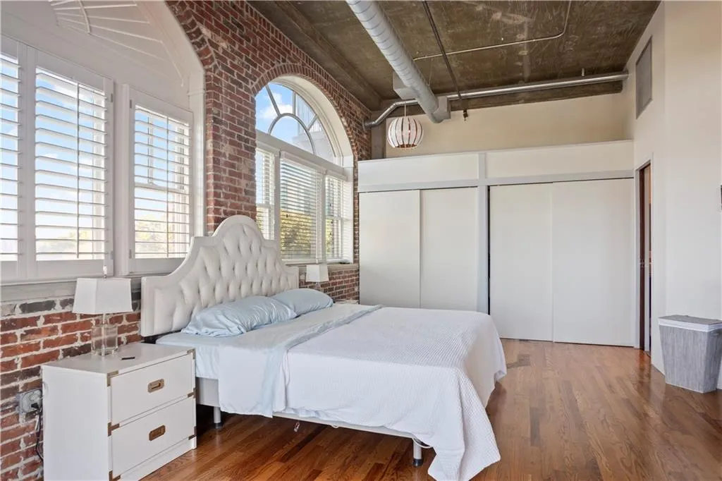 3180 Mathieson Drive Ne Unit 807, Atlanta, Georgia 30305, 2 Bedrooms Bedrooms, ,2 BathroomsBathrooms,Residential,For Sale,3180 Mathieson Drive Ne Unit 807,7671897