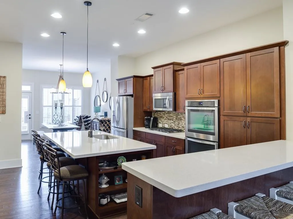309 Alderwood Lane, Atlanta, Georgia 30328, 3 Bedrooms Bedrooms, ,3 BathroomsBathrooms,Residential,Sold,309 Alderwood Lane,5615698