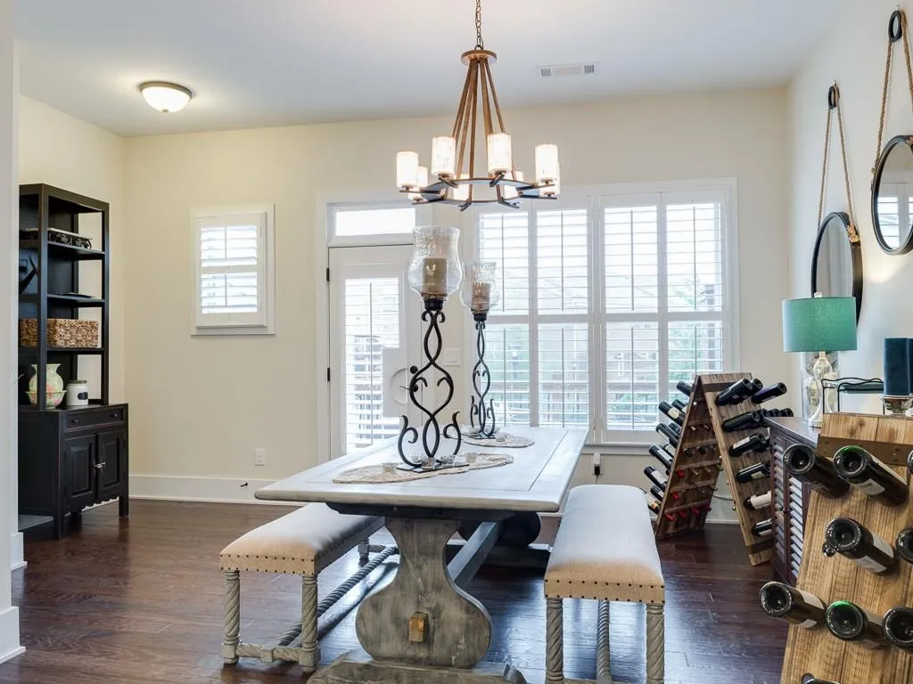 309 Alderwood Lane, Atlanta, Georgia 30328, 3 Bedrooms Bedrooms, ,3 BathroomsBathrooms,Residential,Sold,309 Alderwood Lane,5615698