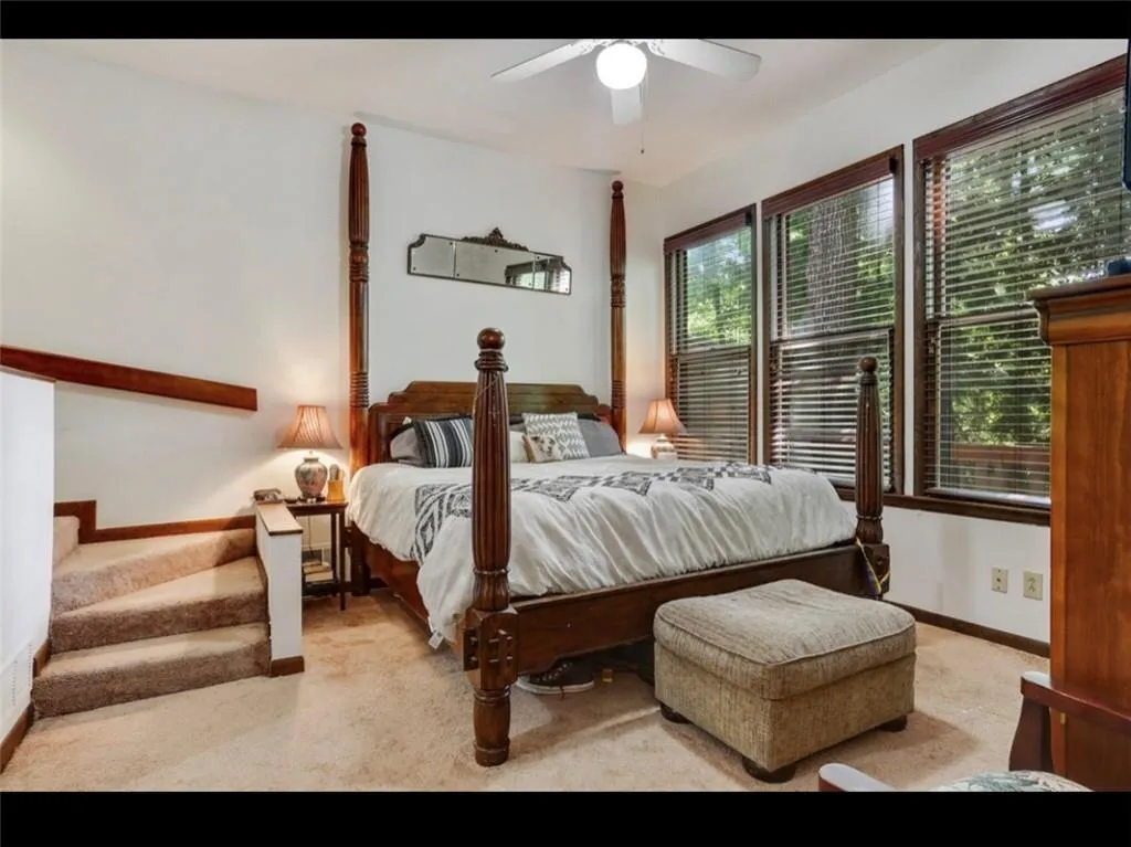 1550 Spalding Drive, Sandy Springs, Georgia 30350, 4 Bedrooms Bedrooms, ,3 BathroomsBathrooms,Residential,Sold,1550 Spalding Drive,6920124