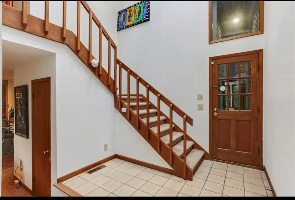 1550 Spalding Drive, Sandy Springs, Georgia 30350, 4 Bedrooms Bedrooms, ,3 BathroomsBathrooms,Residential,Sold,1550 Spalding Drive,6920124