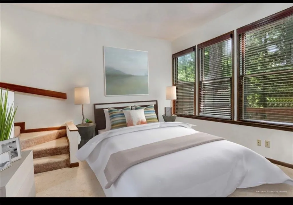 1550 Spalding Drive, Sandy Springs, Georgia 30350, 4 Bedrooms Bedrooms, ,3 BathroomsBathrooms,Residential,Sold,1550 Spalding Drive,6920124