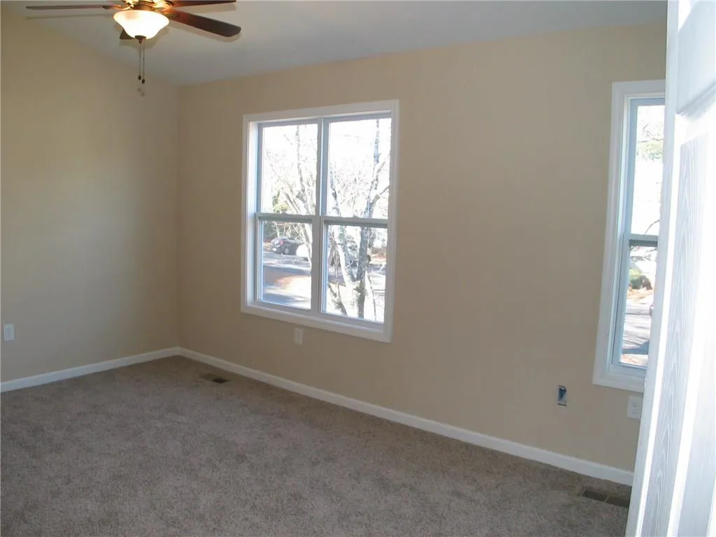 1707 Queen Anne Court, Sandy Springs, Georgia 30350, 2 Bedrooms Bedrooms, ,2 BathroomsBathrooms,Residential,Sold,1707 Queen Anne Court,5961718