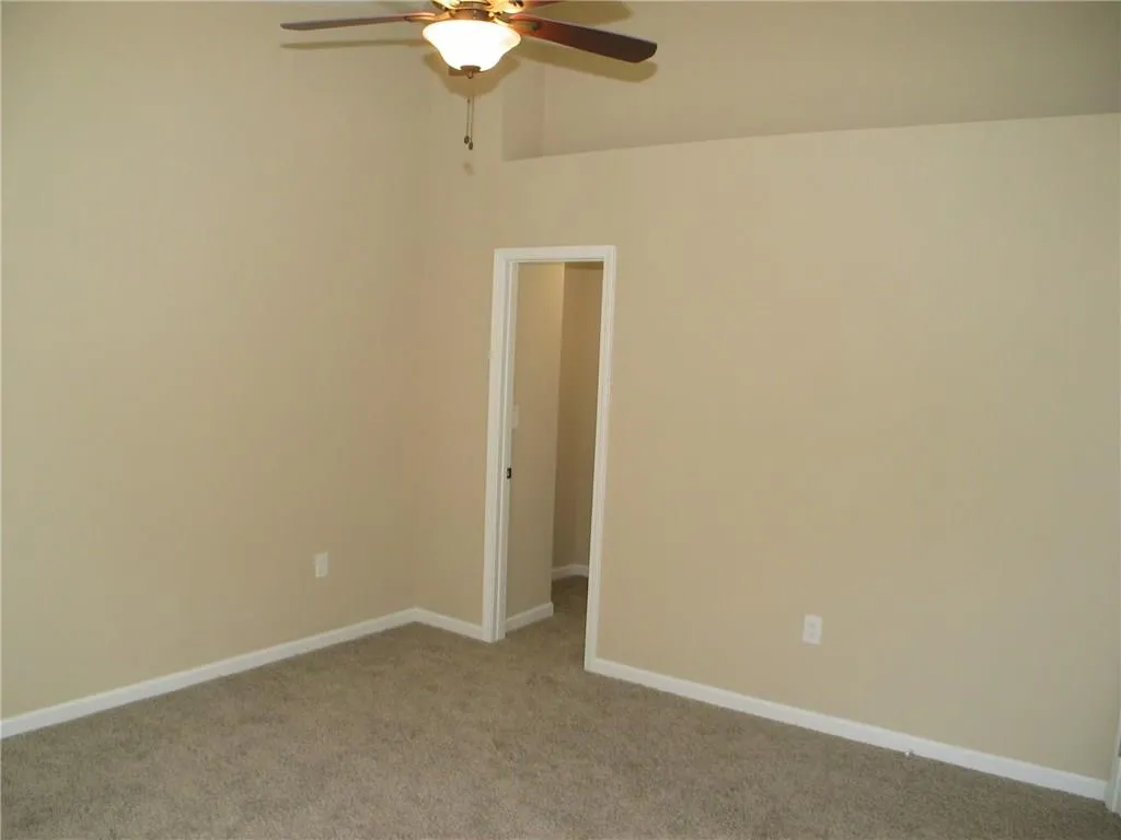 1707 Queen Anne Court, Sandy Springs, Georgia 30350, 2 Bedrooms Bedrooms, ,2 BathroomsBathrooms,Residential,Sold,1707 Queen Anne Court,5961718