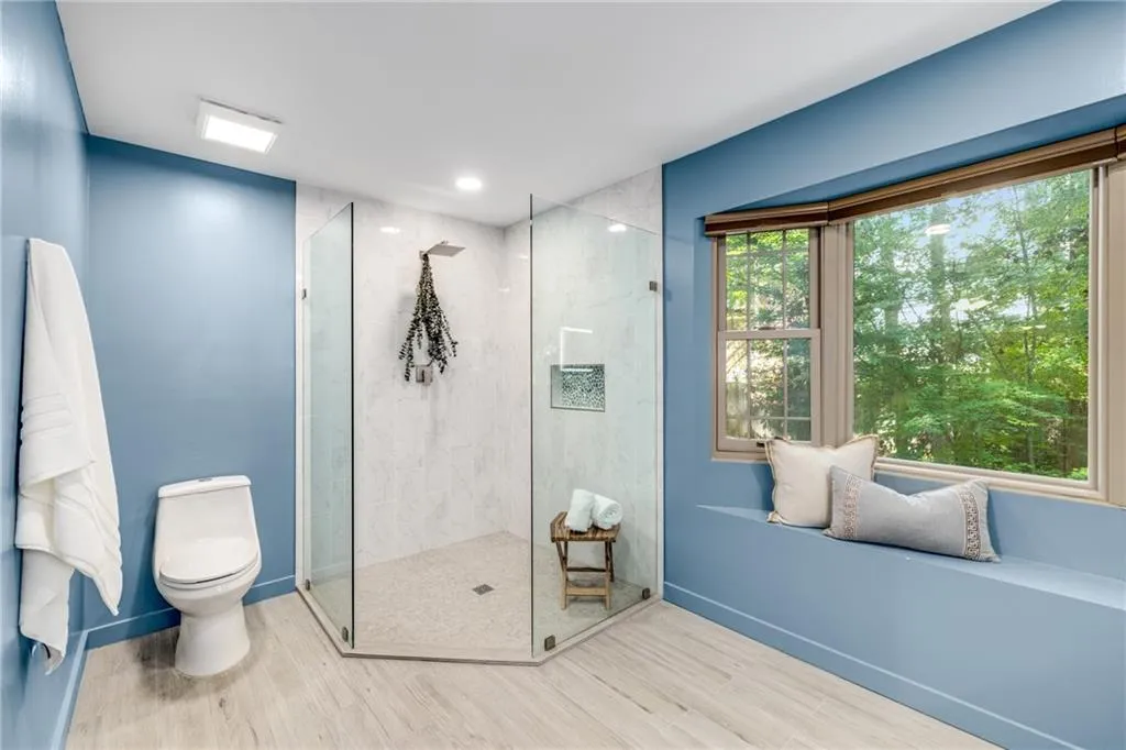 1560 Bubbling Creek Road Ne, Atlanta, Georgia 30319, 4 Bedrooms Bedrooms, ,3 BathroomsBathrooms,Residential,For Sale,1560 Bubbling Creek Road Ne,7665744