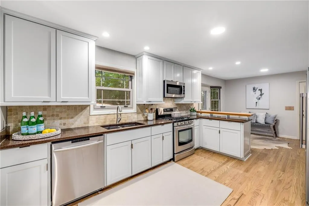 1560 Bubbling Creek Road Ne, Atlanta, Georgia 30319, 4 Bedrooms Bedrooms, ,3 BathroomsBathrooms,Residential,For Sale,1560 Bubbling Creek Road Ne,7665744