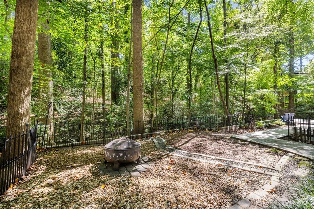 1560 Bubbling Creek Road Ne, Atlanta, Georgia 30319, 4 Bedrooms Bedrooms, ,3 BathroomsBathrooms,Residential,For Sale,1560 Bubbling Creek Road Ne,7665744