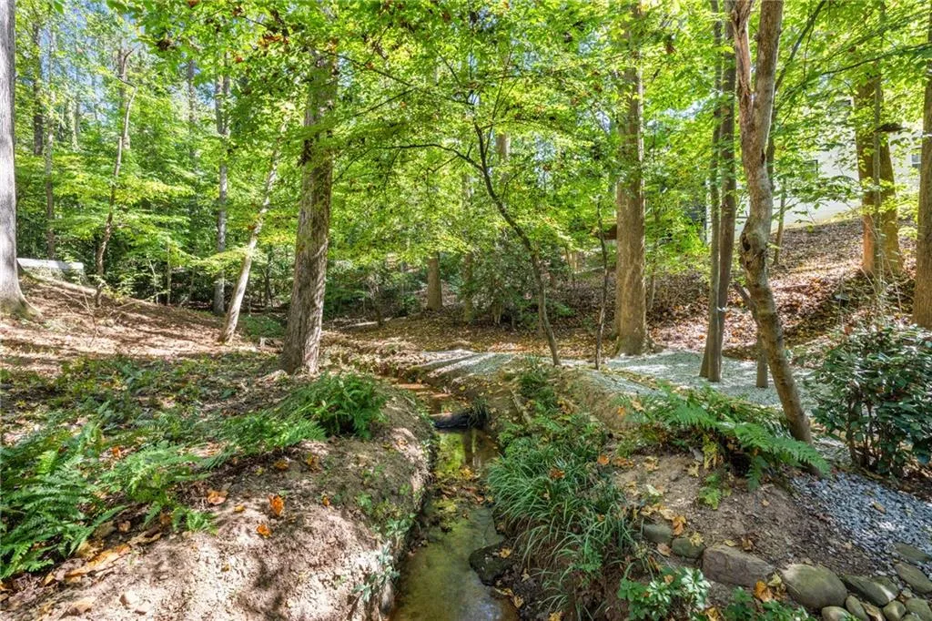 1560 Bubbling Creek Road Ne, Atlanta, Georgia 30319, 4 Bedrooms Bedrooms, ,3 BathroomsBathrooms,Residential,For Sale,1560 Bubbling Creek Road Ne,7665744