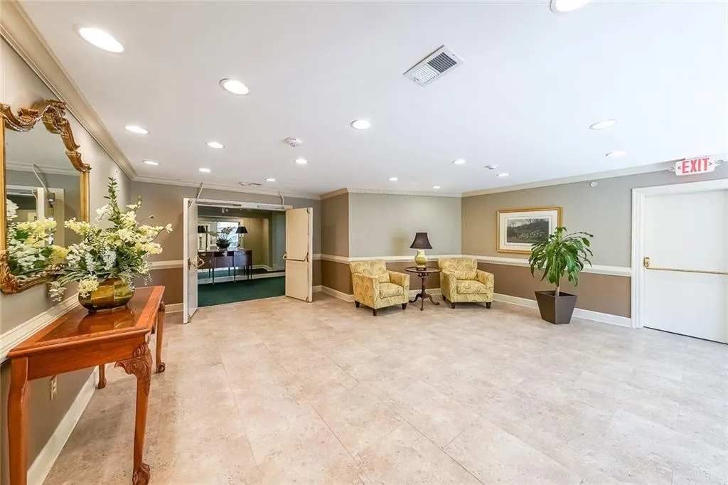 28410 Plantation Drive Ne, Atlanta, Georgia 30324, 2 Bedrooms Bedrooms, ,2 BathroomsBathrooms,Residential,For Sale,28410 Plantation Drive Ne,7676483