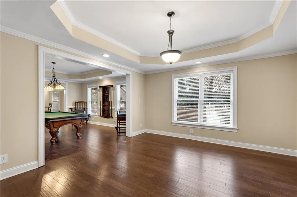 7866 Stratford Lane, Sandy Springs, Georgia 30350, 6 Bedrooms Bedrooms, ,6 BathroomsBathrooms,Residential,Sold,7866 Stratford Lane,6855036
