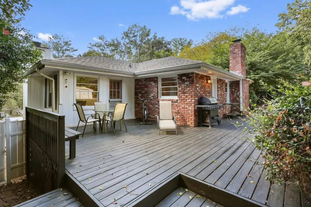 164 Osner Drive, Sandy Springs, Georgia 30342, 3 Bedrooms Bedrooms, ,2 BathroomsBathrooms,Residential,Sold,164 Osner Drive,5760147