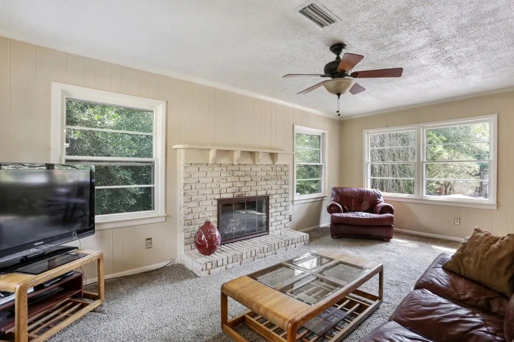 164 Osner Drive, Sandy Springs, Georgia 30342, 3 Bedrooms Bedrooms, ,2 BathroomsBathrooms,Residential,Sold,164 Osner Drive,5760147