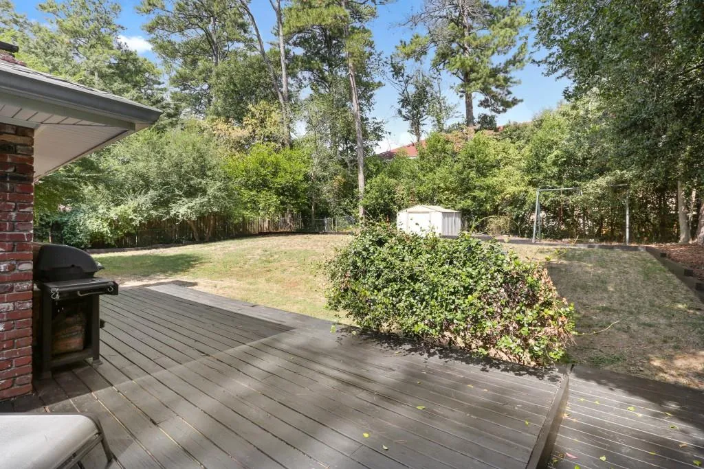 164 Osner Drive, Sandy Springs, Georgia 30342, 3 Bedrooms Bedrooms, ,2 BathroomsBathrooms,Residential,Sold,164 Osner Drive,5760147