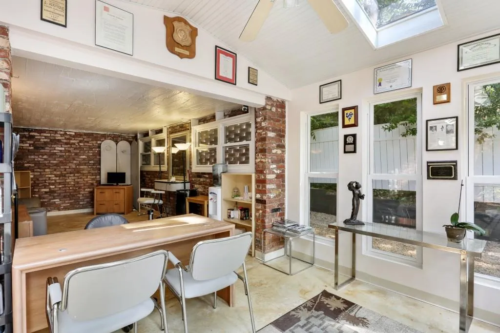 164 Osner Drive, Sandy Springs, Georgia 30342, 3 Bedrooms Bedrooms, ,2 BathroomsBathrooms,Residential,Sold,164 Osner Drive,5760147