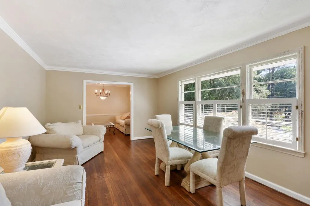 164 Osner Drive, Sandy Springs, Georgia 30342, 3 Bedrooms Bedrooms, ,2 BathroomsBathrooms,Residential,Sold,164 Osner Drive,5760147